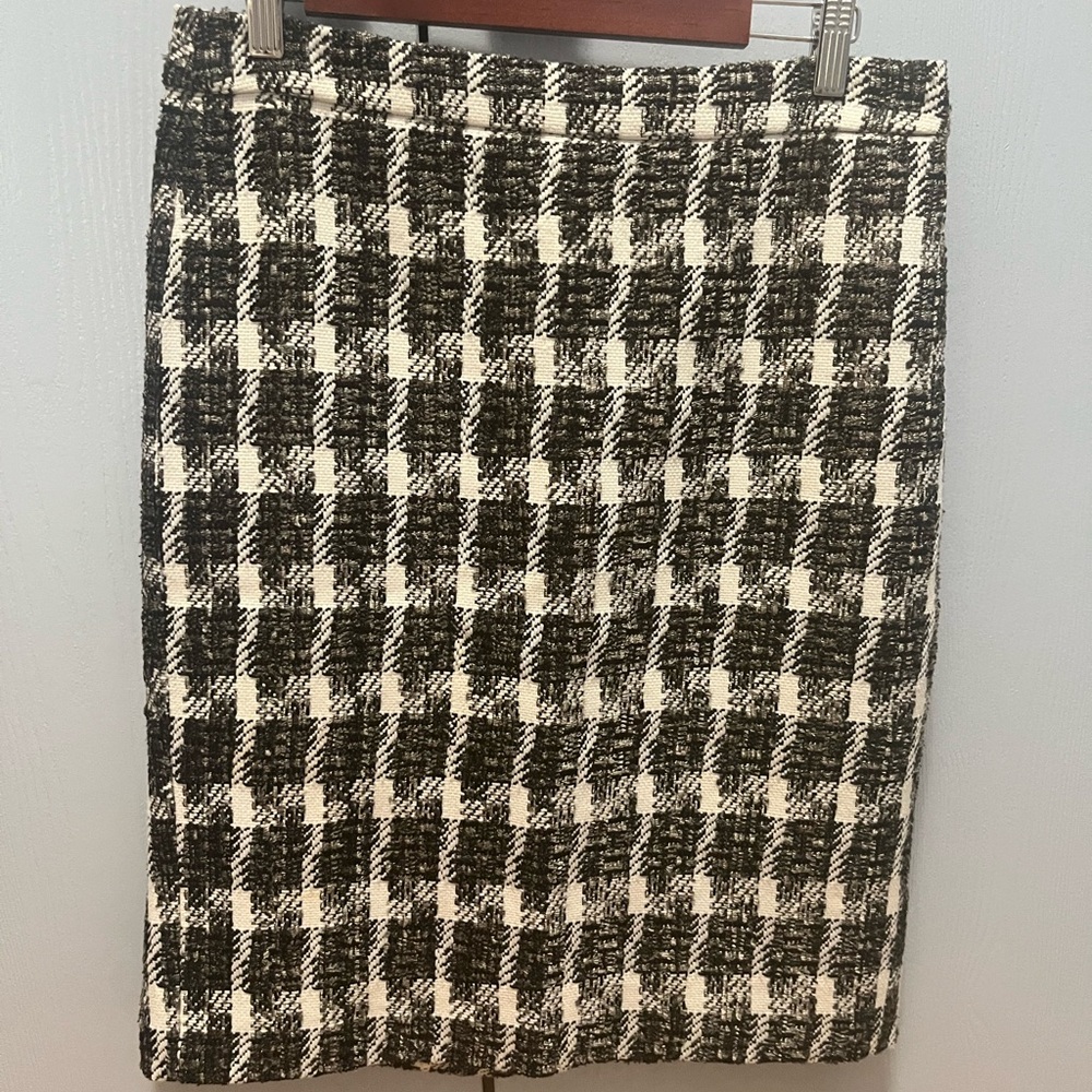 J. Crew Black and White Checkered Houndstooth Wool Pencil Skirt